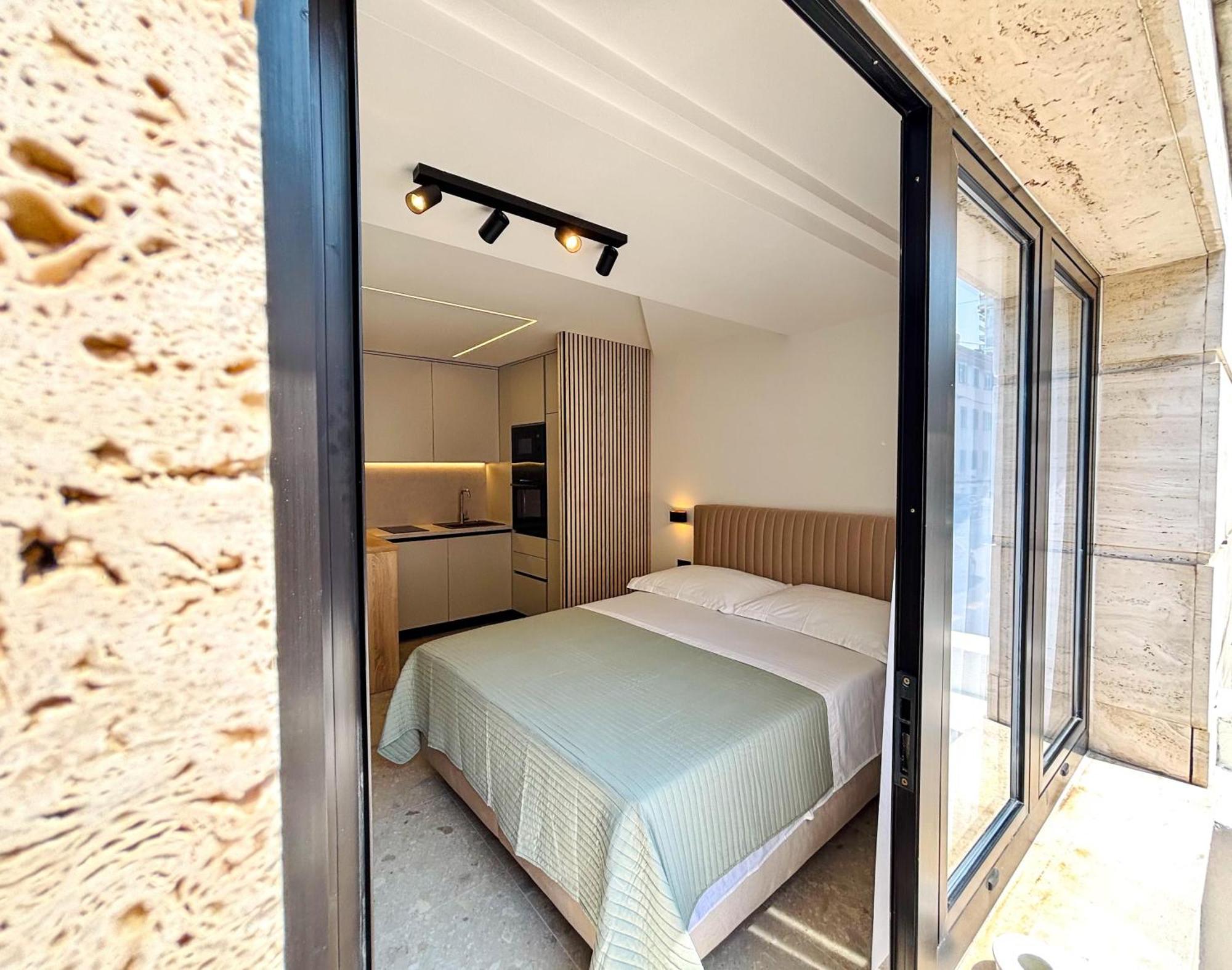 Marthinis Luxury Suites Split Exterior foto